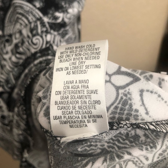 Gorgeous black and white layered dress - Picture 8 of 8